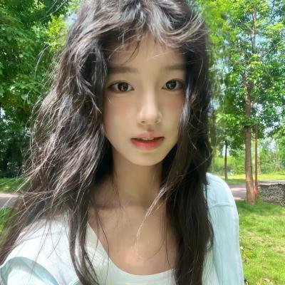 深锁春光一院愁